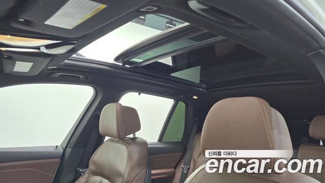 BMW X5 2019 — ფოტო 19/20