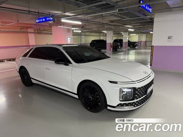 Hyundai Grandeur 2023 — Фото 14/16
