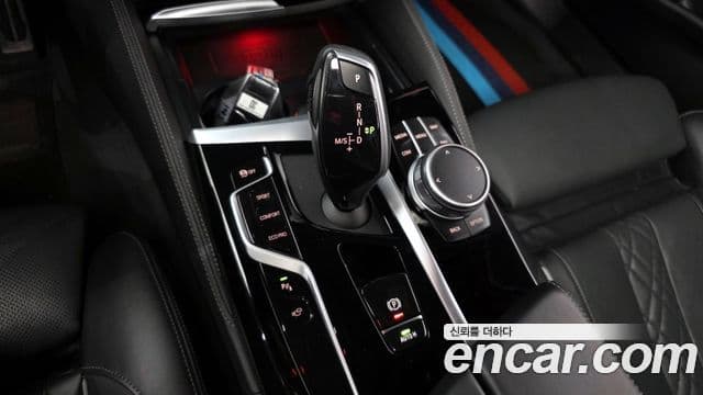 BMW 5 Series 2021 — Şəkil 2/20