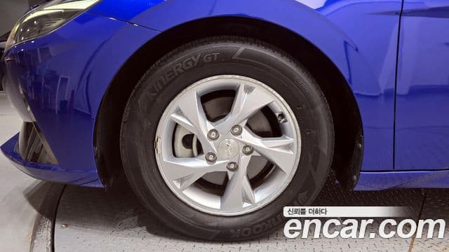 Hyundai The New Avante Hybrid 2021 — ფოტო 18/20