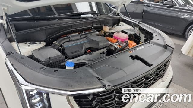 Kia Sorento 2023 — ფოტო 6/20