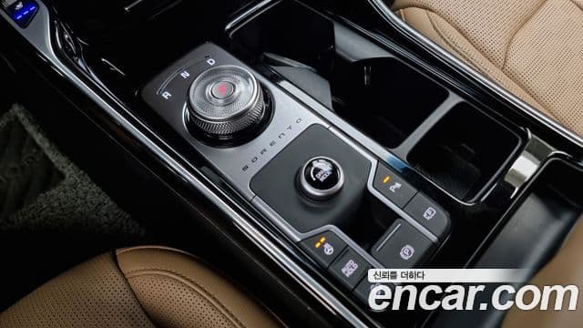 Kia Sorento 2023 — ფოტო 9/20