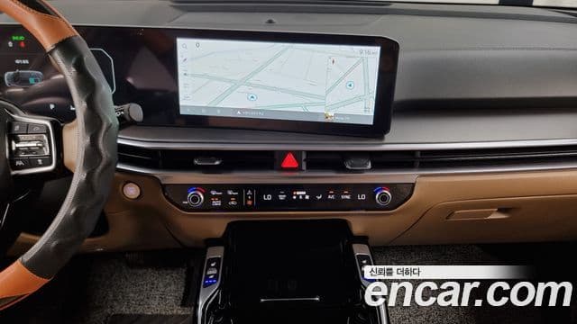 Kia Sorento 2023 — ფოტო 14/20