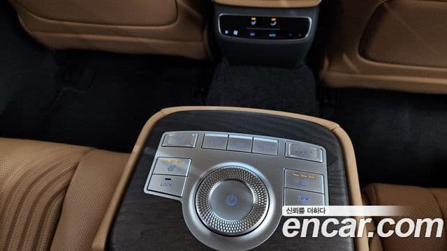 Genesis Electrified G80 2020 — Şəkil 19/20