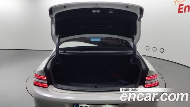 Genesis Electrified G80 2020 — фото 20 из 20