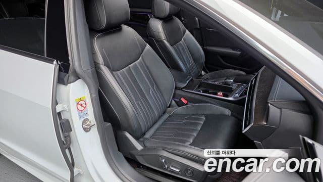 Audi A7 2021 — Şəkil 12/20