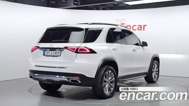 Mercedes-Benz GLE-Class 2022 — Şəkil 1/20
