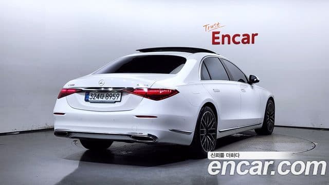 Mercedes-Benz S-Class 2024 — ფოტო 2/20