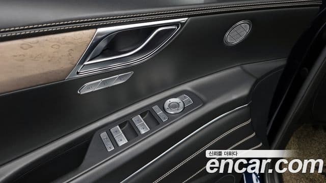 Genesis GV80 2021 — ფოტო 11/20