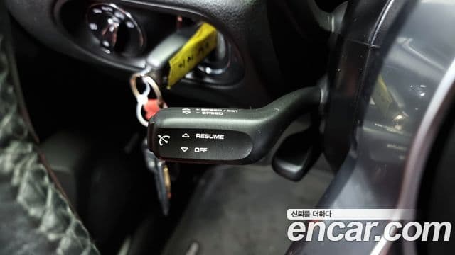 Porsche Macan 2018 — Şəkil 16/20