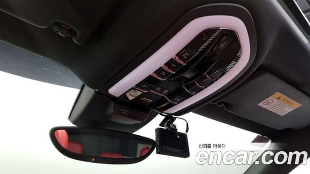 Porsche Macan 2018 — Şəkil 18/20