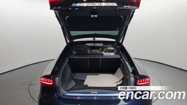 Audi A7 2021 — ფოტო 20/20