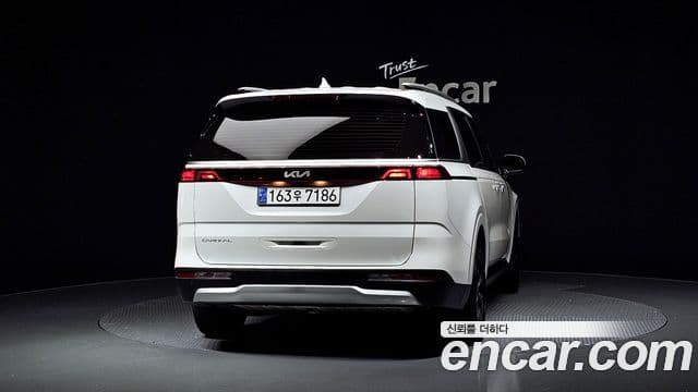 Kia Carnival 2023 — Şəkil 4/20