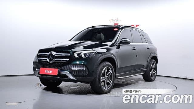Mercedes-Benz GLE-Class 2021 — ფოტო 5/20