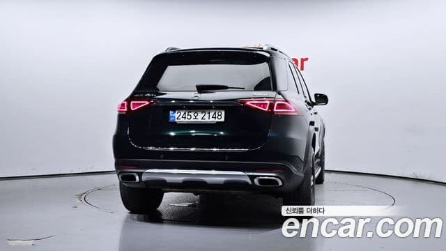 Mercedes-Benz GLE-Class 2021 — ფოტო 14/20