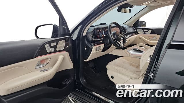 Mercedes-Benz GLE-Class 2021 — ფოტო 12/20