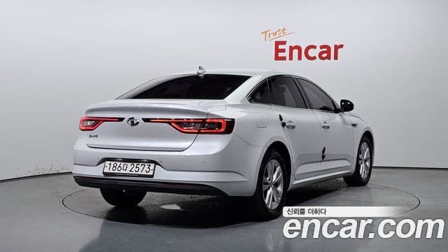 Renault Samsung SM6 2019 — ფოტო 1/20