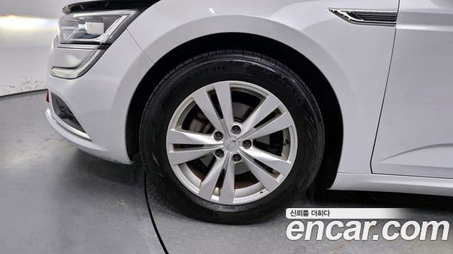Renault Samsung SM6 2019 — ფოტო 14/20