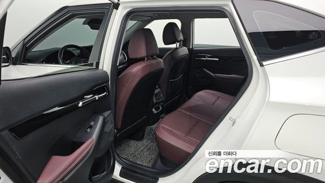 Kia Seltos 2021 — Şəkil 11/20