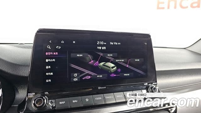 Kia Seltos 2021 — ფოტო 17/20