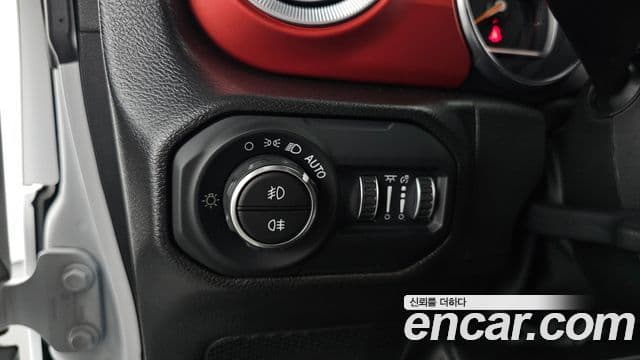 Jeep Wrangler 2023 — Şəkil 18/20