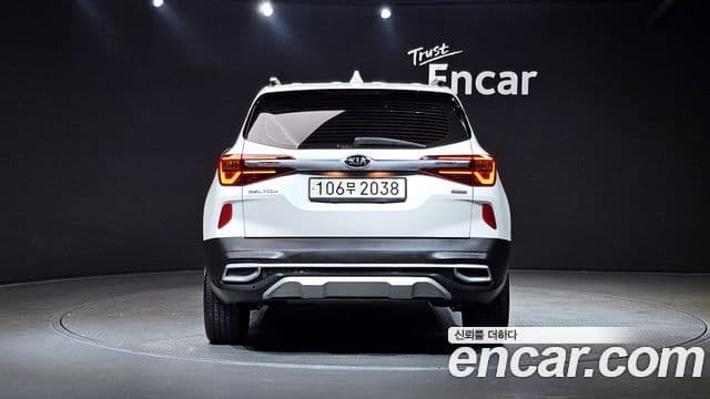 Kia Seltos 2020 — ფოტო 4/20