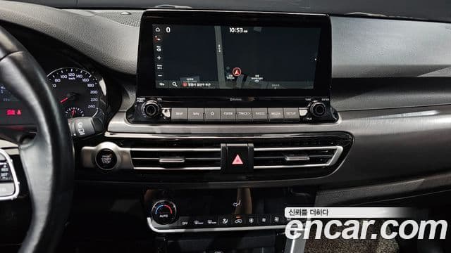 Kia Seltos 2020 — фото 14 из 20