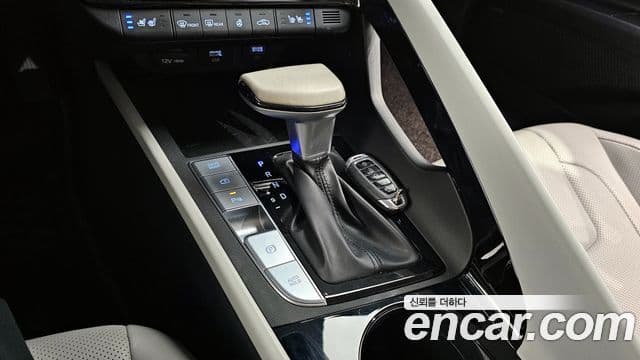 Hyundai The New Avante Hybrid 2021 — Şəkil 6/20