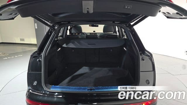 Audi Q5 2020 — ფოტო 20/20