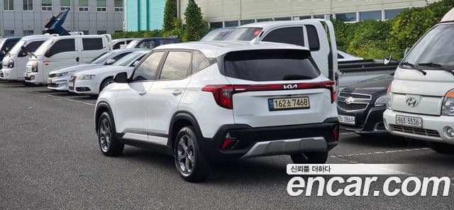 Kia Seltos 2023 — Photo 15/20