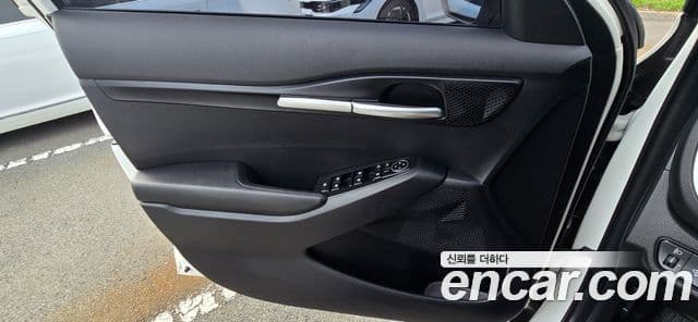 Kia Seltos 2023 — Photo 12/20