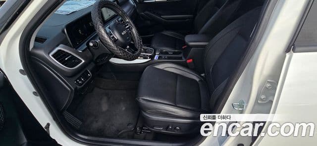 Kia Seltos 2023 — Photo 19/20