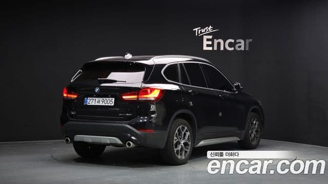 BMW X1 2021 — ფოტო 10/20