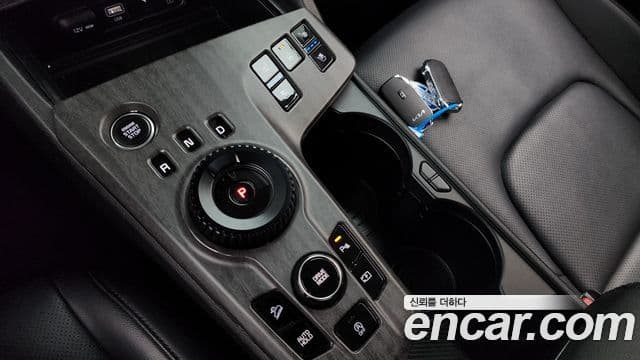 Kia Sportage 2023 — ფოტო 9/20