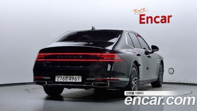 Genesis G90 2022 — Şəkil 2/20