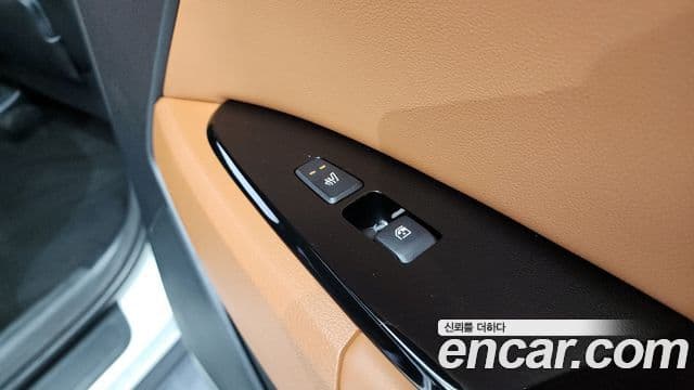Kia Sportage 2021 — Фото 19/20