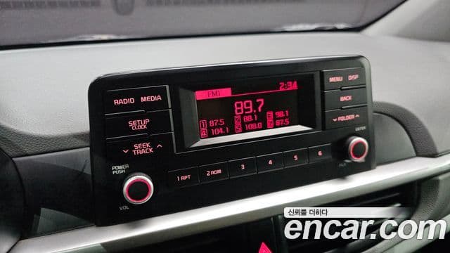 Kia All New Morning 2018 — Şəkil 18/20
