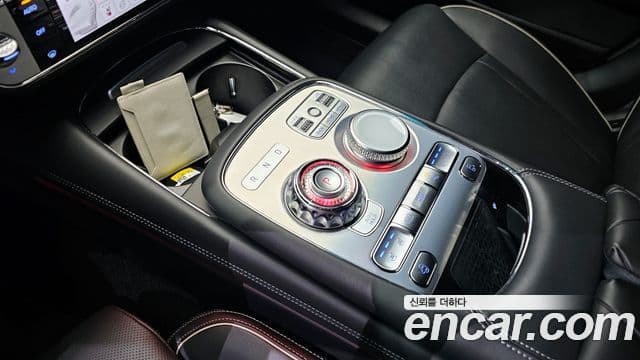 Genesis G90 2022 — Şəkil 10/20