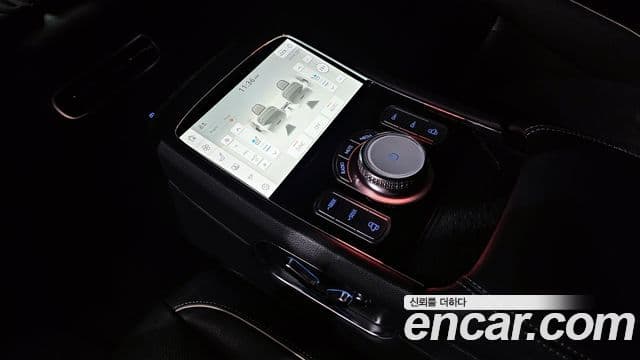 Genesis G90 2022 — Şəkil 9/20