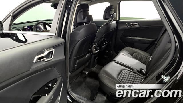 Kia Sportage 2024 — ფოტო 5/20