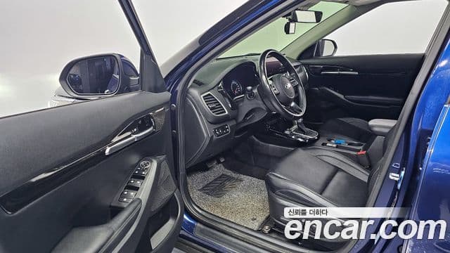 Kia Seltos 2020 — ფოტო 11/20