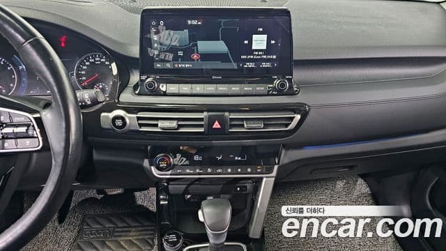 Kia Seltos 2020 — ფოტო 14/20