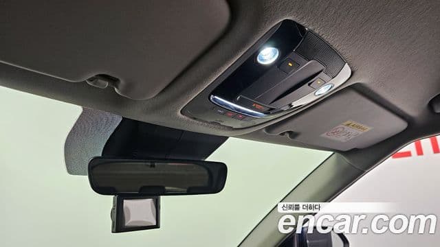 Kia Seltos 2020 — ფოტო 16/20