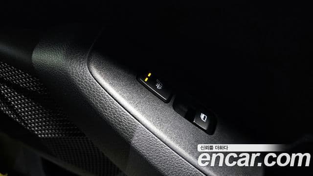 Kia Seltos 2020 — ფოტო 19/20