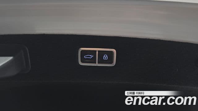 Genesis G90 2022 — ფოტო 20/20