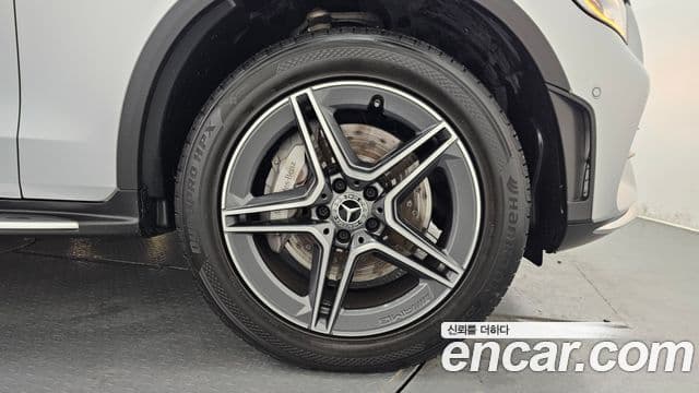 Mercedes-Benz GLC-Class 2020 — ფოტო 5/20
