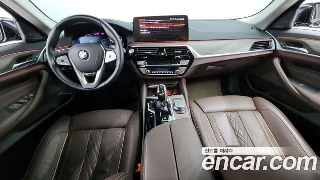 BMW 5 Series 2023 — Şəkil 7/20