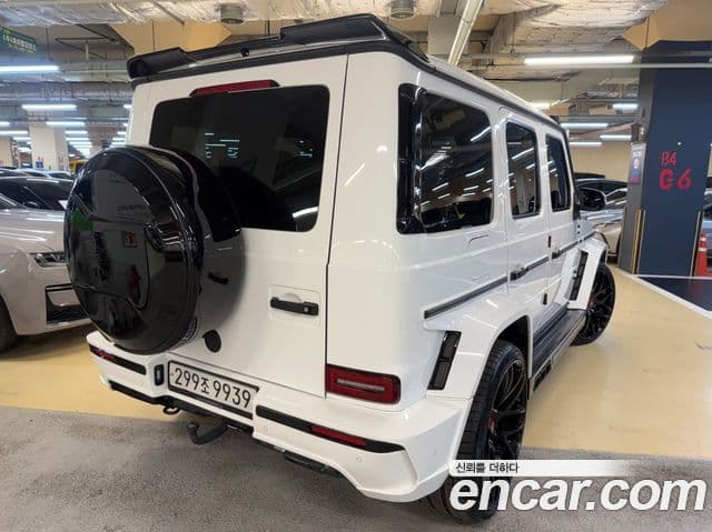 Mercedes-Benz G-Class 2019 — Photo 1/20