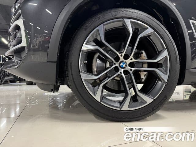 BMW X5 2021 — Şəkil 14/15