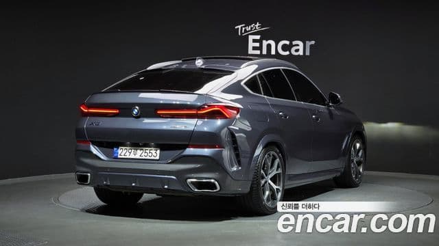 BMW X6 2020 — Photo 2/20
